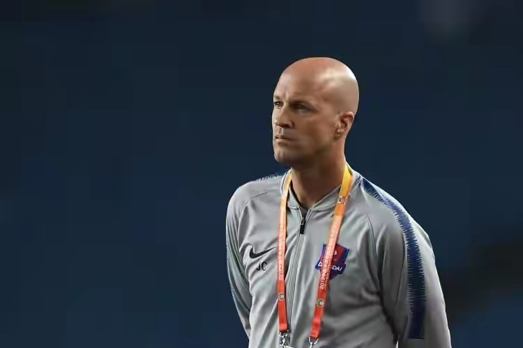 src, 下两人 src, 下两人