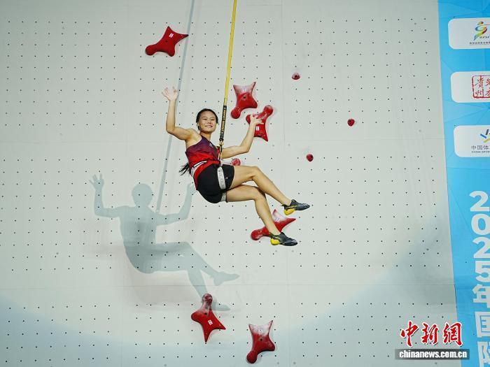 秒夺得女子, 非常开心 秒夺得女子, 非常开心