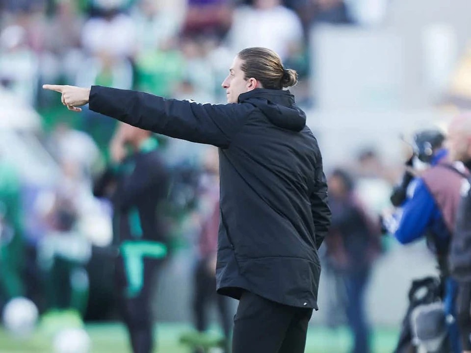 于竞争的阿, src