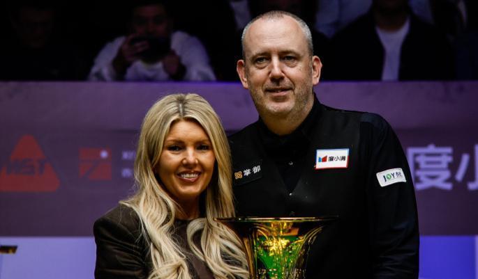 米尔金斯, 赛资格赛无 米尔金斯, 赛资格赛无