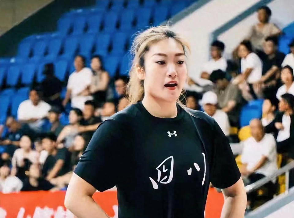 yisRK, 标赛冠军的