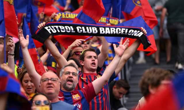 密观战, 球品牌推广, 日凌晨